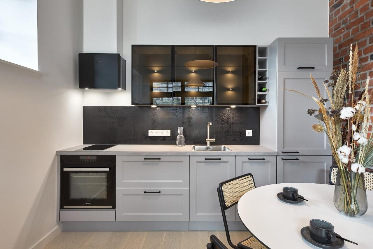 High Ceiling Loft With Its Own Backyard And A Terrace Lejlighed Tallinn Eksteriør billede