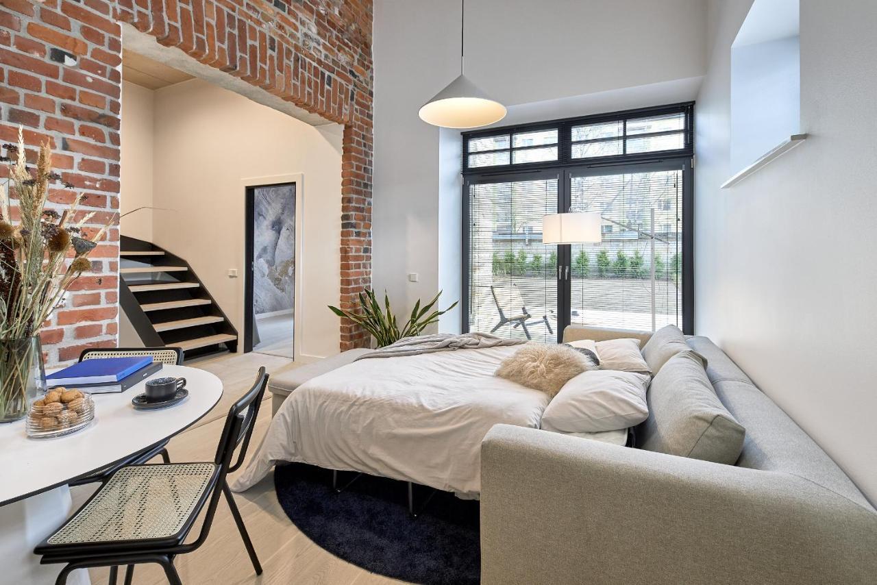 High Ceiling Loft With Its Own Backyard And A Terrace Lejlighed Tallinn Eksteriør billede